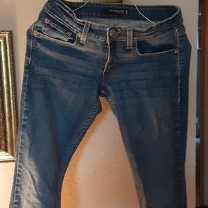Womens Levi jeans